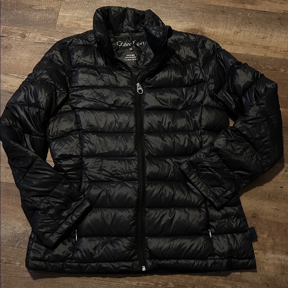 Calvin Klein puffer jacket black size medium women's packable down
